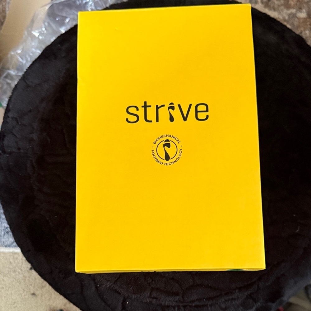 Strive Women's Yellow Shoes